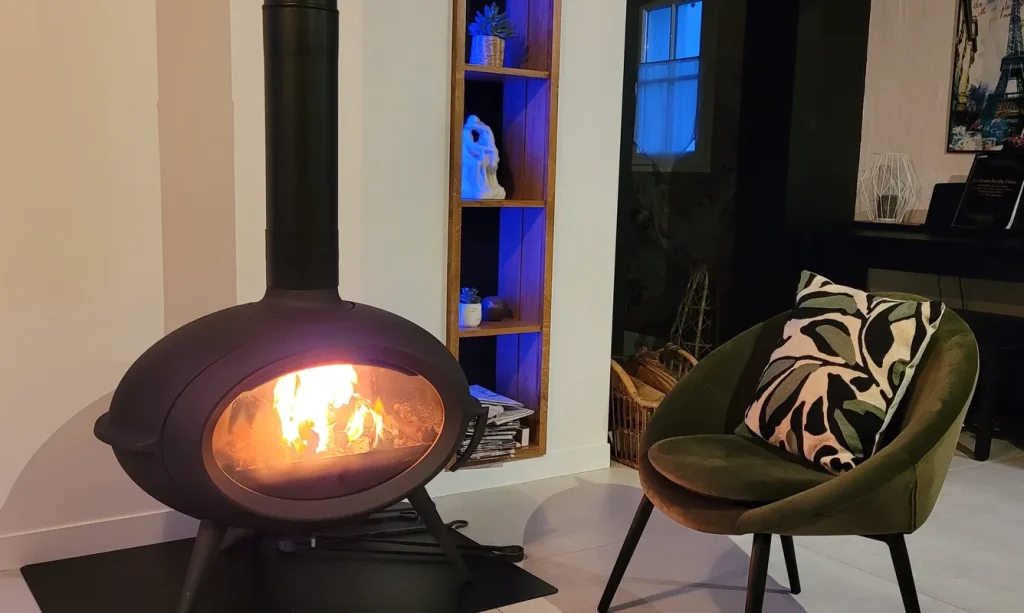 Installation d'un poêle à bois Godin